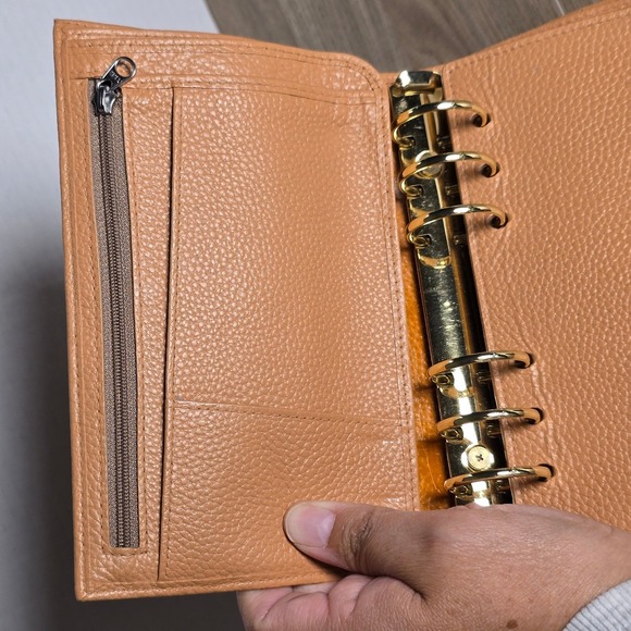 Moterm Leather Ring Binder Planner – Tan - Picture 4 of 14